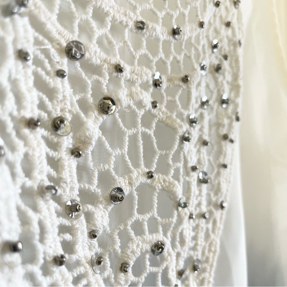 Sheer sleeveless white blouse crochet sequin décolletage ombré tie dye blue - Picture 10 of 11